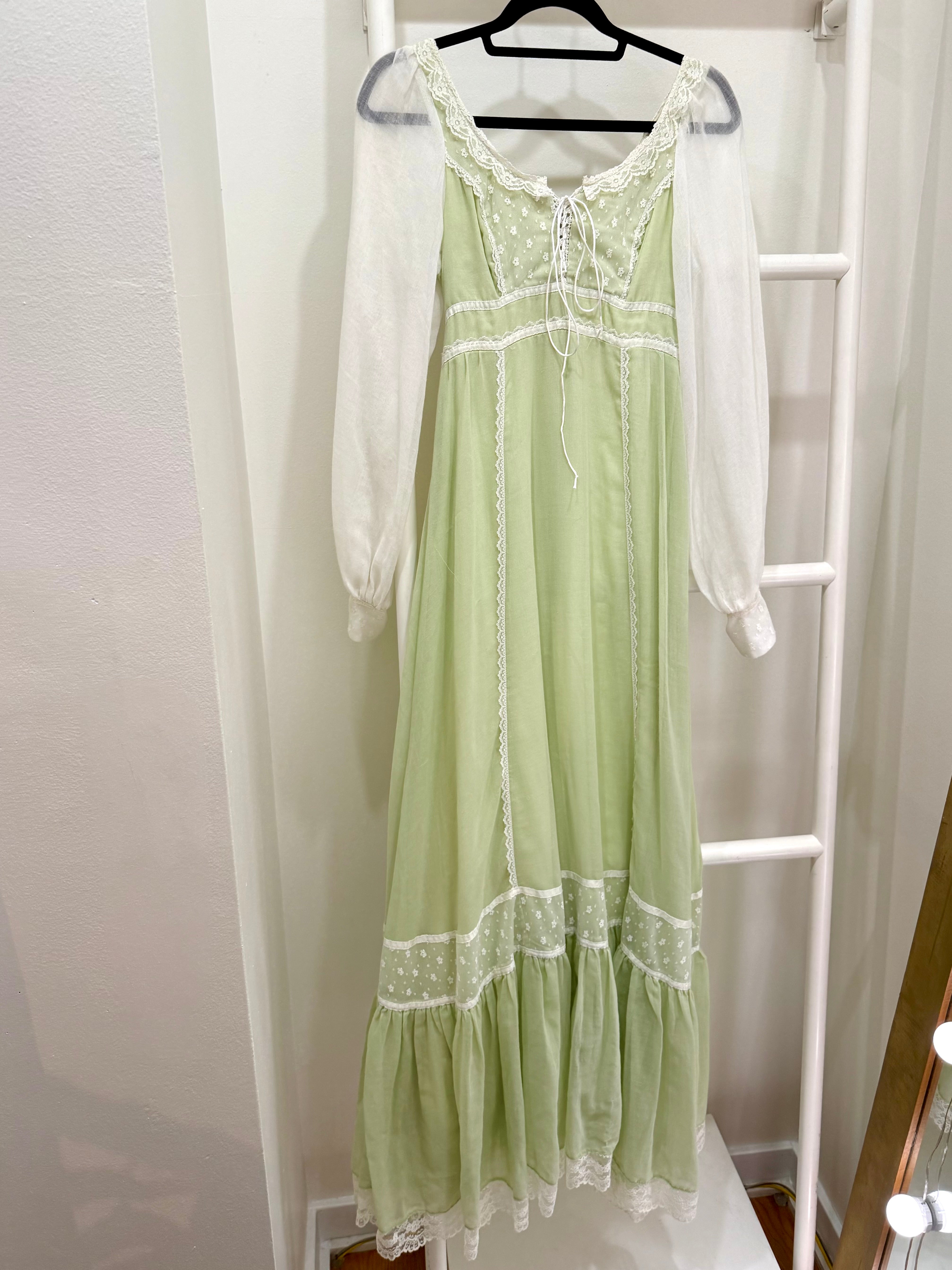 1970s Gunne Sax Green Balloon Sleeve Maxi Dress