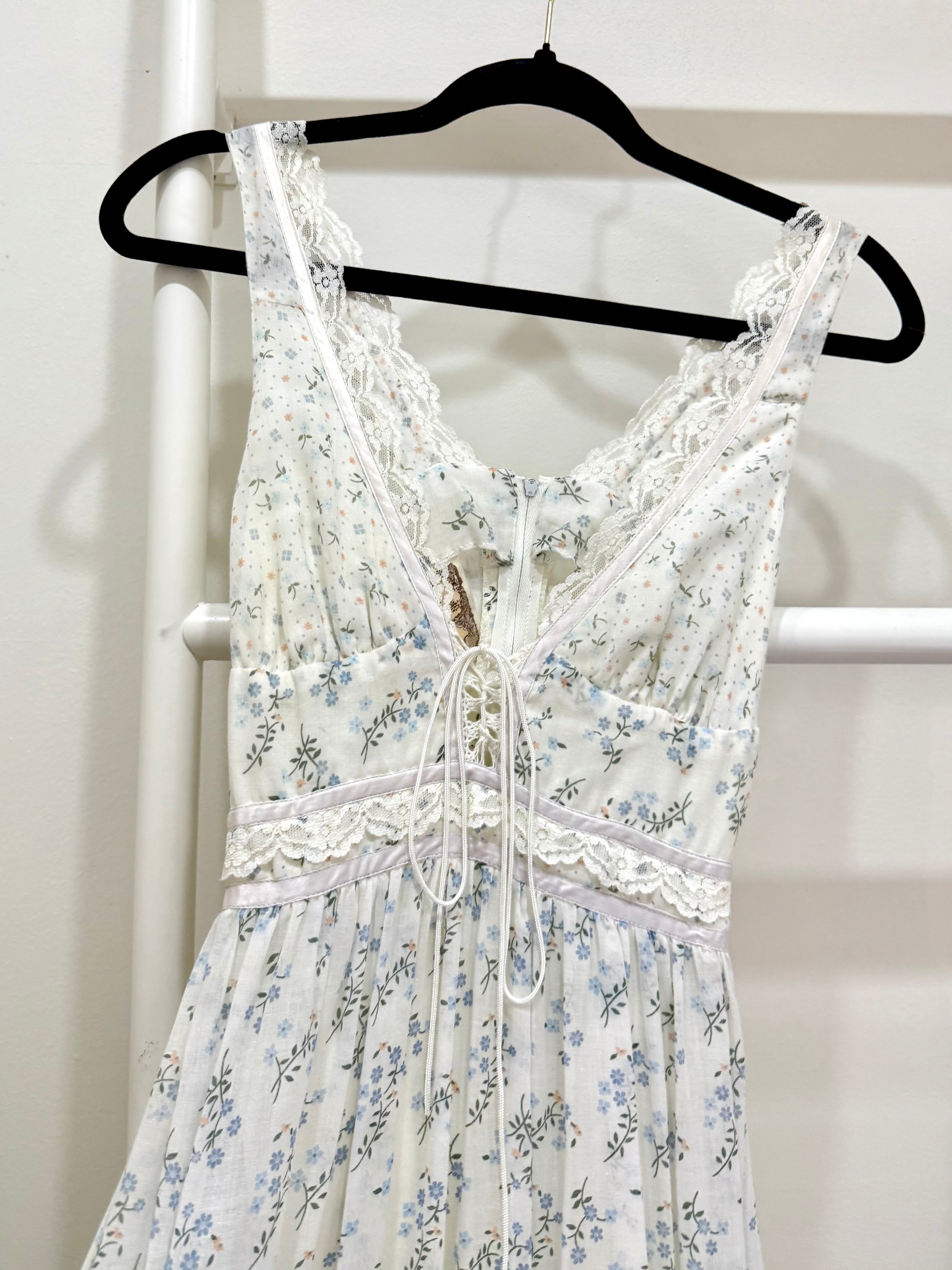 1970s Gunne Sax Blue Floral Maxi Sun Dress