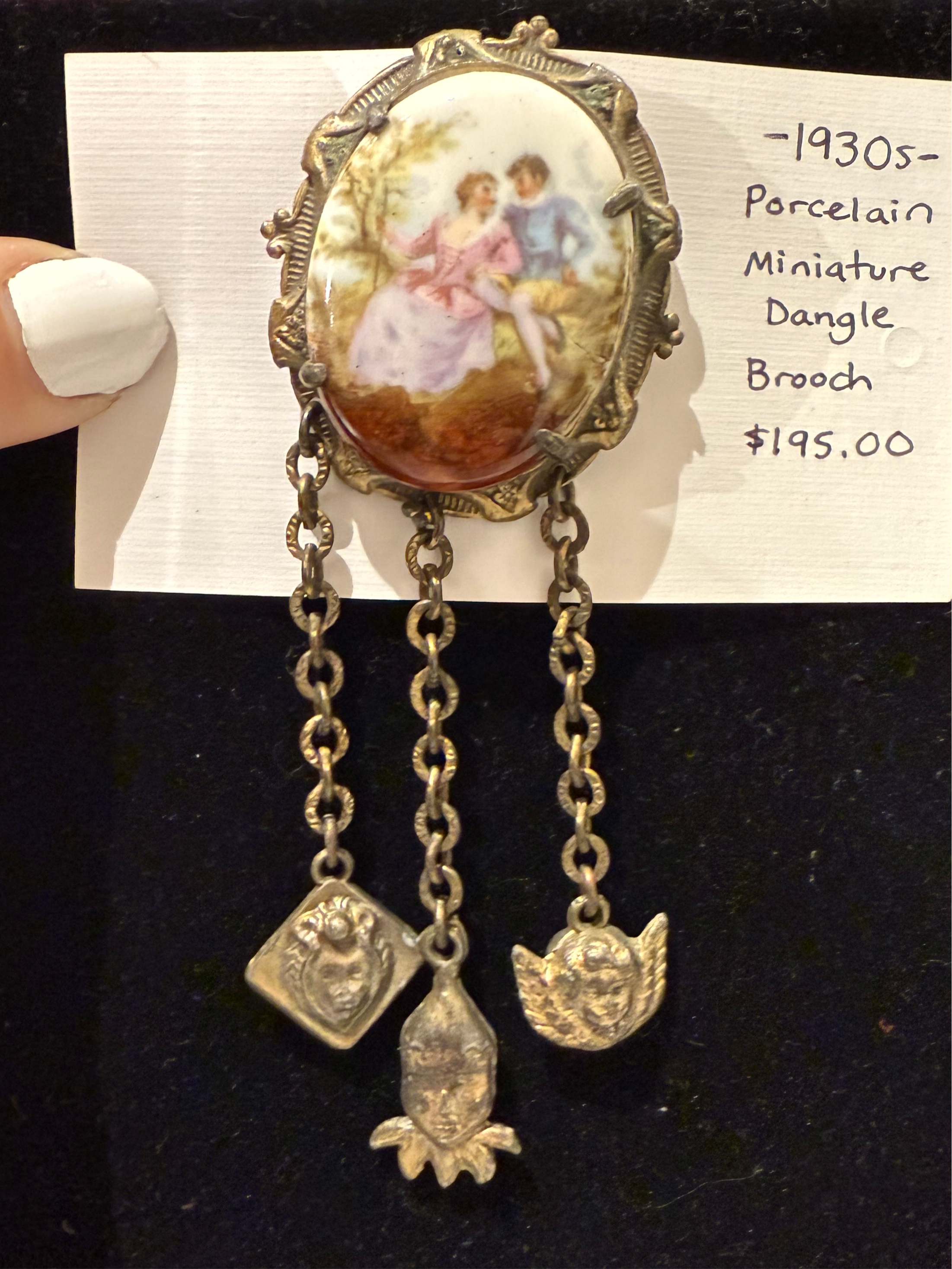 1930s Porcelain Miniature Dangling Charm Brooch