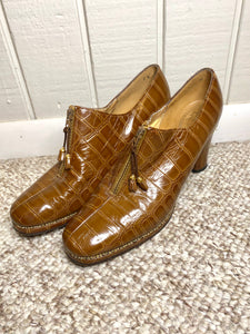 1970s Amano Brown Embossed Zip Up Booties