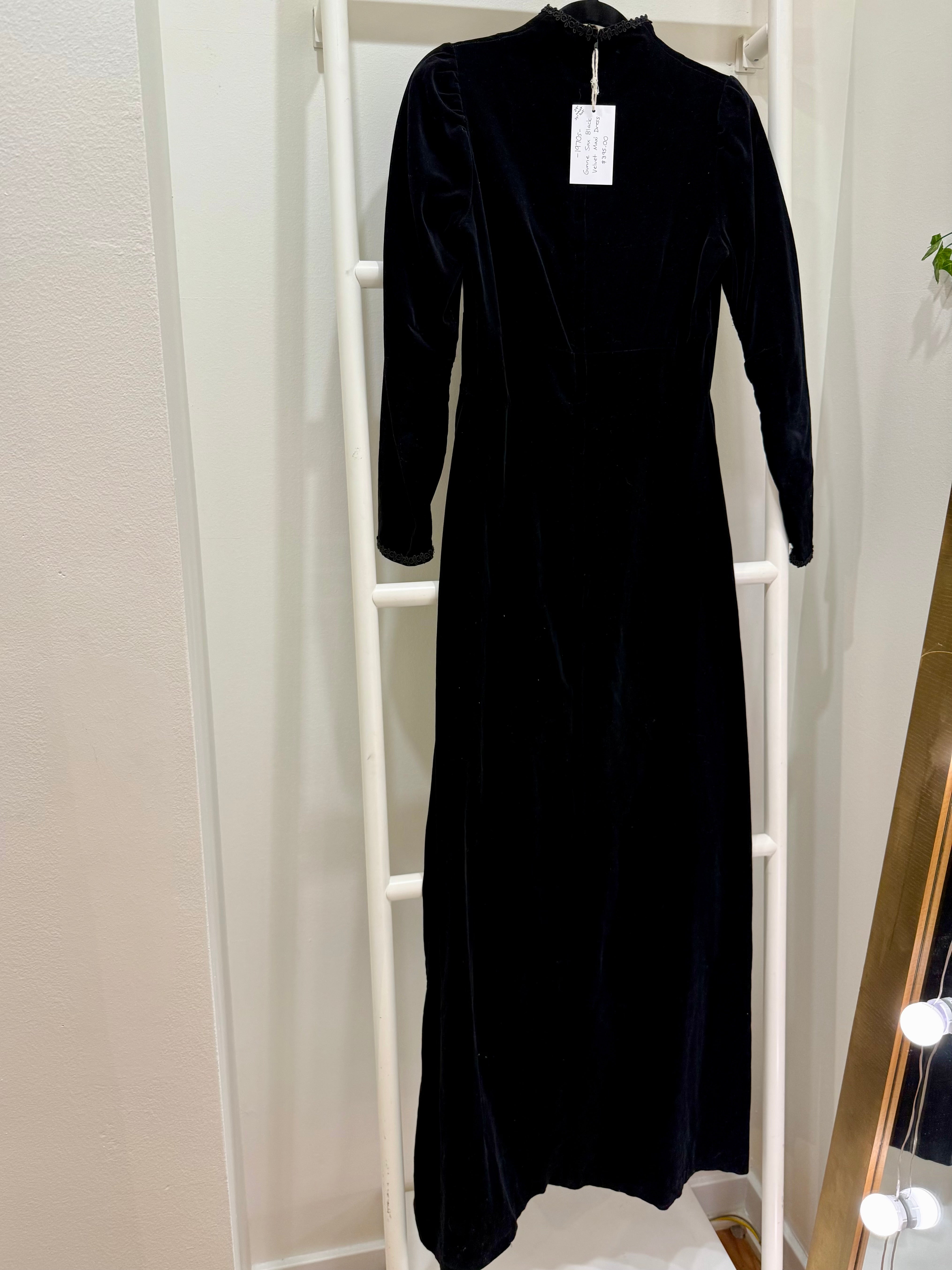 1970s Gunne Sax Black Velvet Gothic Maxi Dress