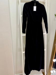1970s Gunne Sax Black Velvet Gothic Maxi Dress