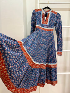 1970s Gunne Sax Blue & Red Calico Midi Dress